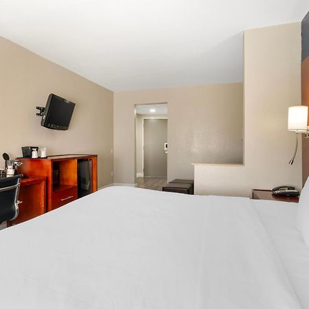 Comfort Suites West Jacksonville Eksteriør bilde