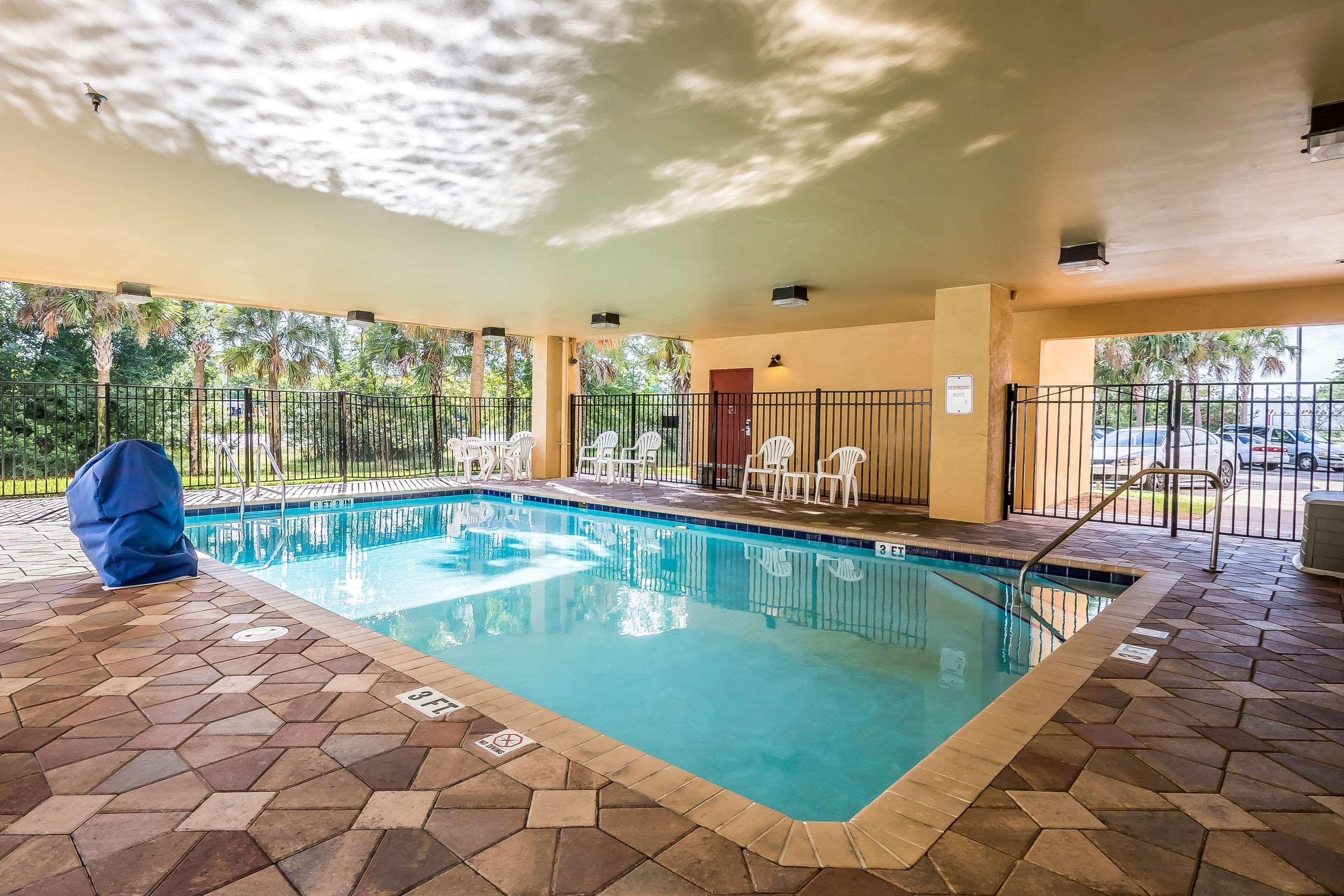 Comfort Suites West Jacksonville Eksteriør bilde