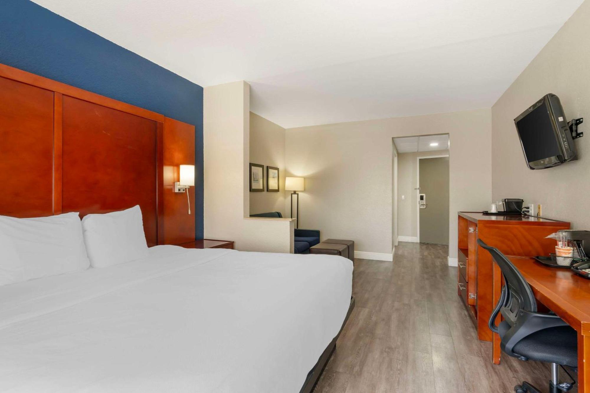 Comfort Suites West Jacksonville Eksteriør bilde