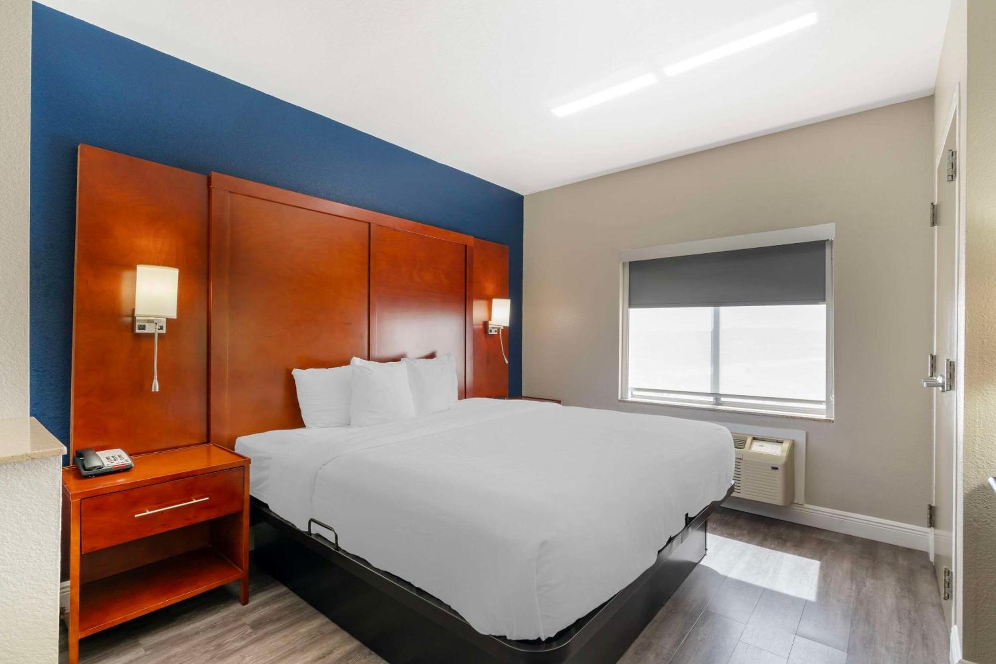 Comfort Suites West Jacksonville Eksteriør bilde