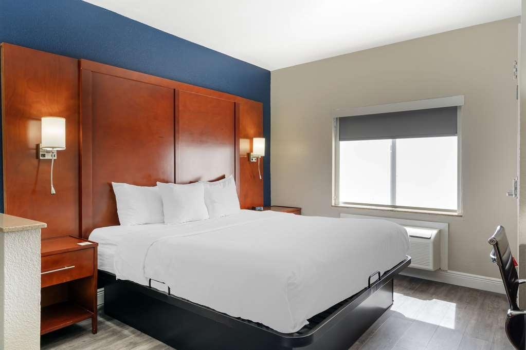 Comfort Suites West Jacksonville Rom bilde